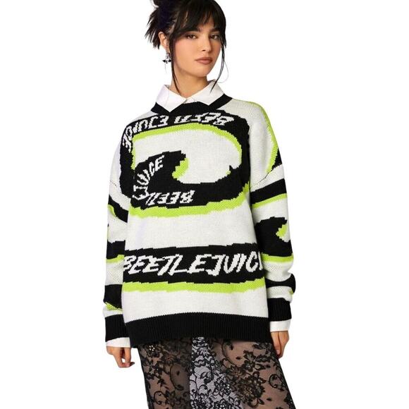 Beetlejuice x Forever 21 Spiral Oversized Sweater NWT - M - Picture 1 of 5